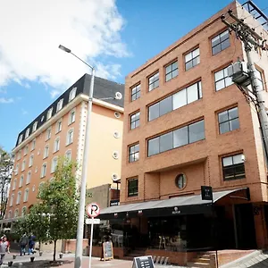Hotell Soy Local Parque La 93 ***