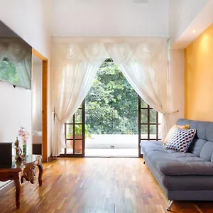 https://casa-entera-cerca-a-mall-la-central-y-estacion-de-tranvia.colombiamedellinhotels.com