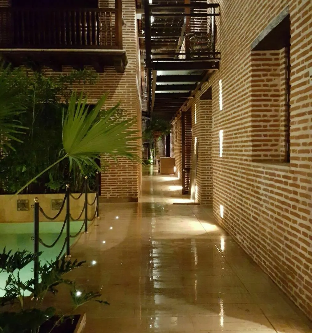 Hotel Capellan De Getsemani Kartagena 5*,